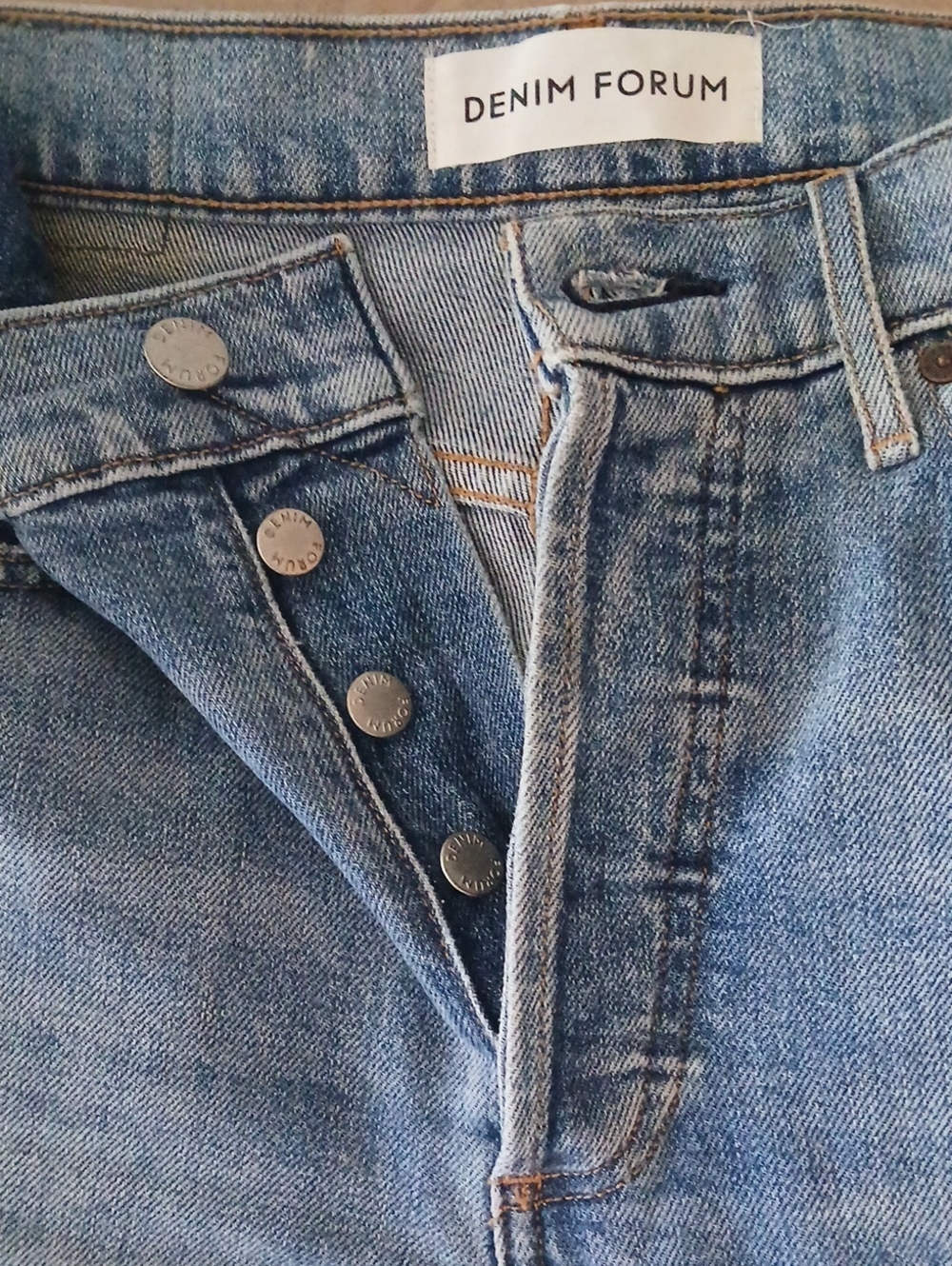 Denim Forum - The Arlo High Rise Straight